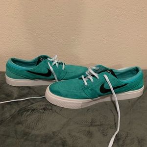 Teal Nike Janoski's (used/worn)